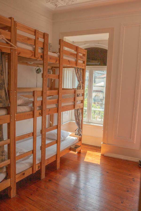Nest House Lisbon Hostel Экстерьер фото